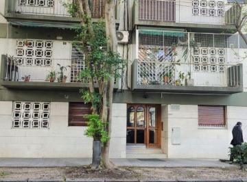 Departamento de 3 ambientes, Villa Urquiza · Impecable 3 Ambientes en Plata Baja. Excelente Ubicación y Estado. Reciclado. Apto Credito