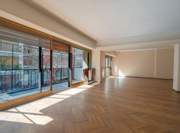 Departamento de 6 ambientes, Recoleta · Departamento 6 Amb. 286 m² a Reciclar - Cochera y Baulera - Juncal 3000