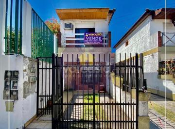 PH · 75m² · 3 Ambientes · 1 Cochera · PH en Ramos Mejia