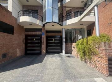 Departamento · 81m² · 4 Ambientes · 1 Cochera · Alquiler Depto 4 Ambientes - La Florida, Vicente Lopez