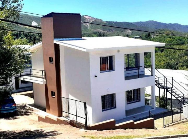 Departamento · 77m² · 3 Ambientes · 1 Cochera