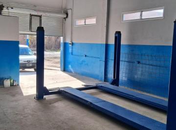 Bodega-Galpón · 84m² · 1 Ambiente · Galpon en Alquiler en General Roca