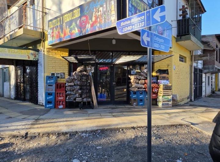 Local comercial · 100m² · 2 Ambientes