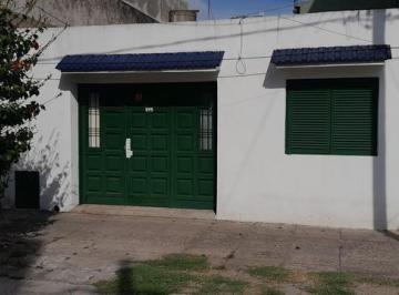 PH · 61m² · 2 Ambientes · 1 Cochera · PH en Ciudad Madero