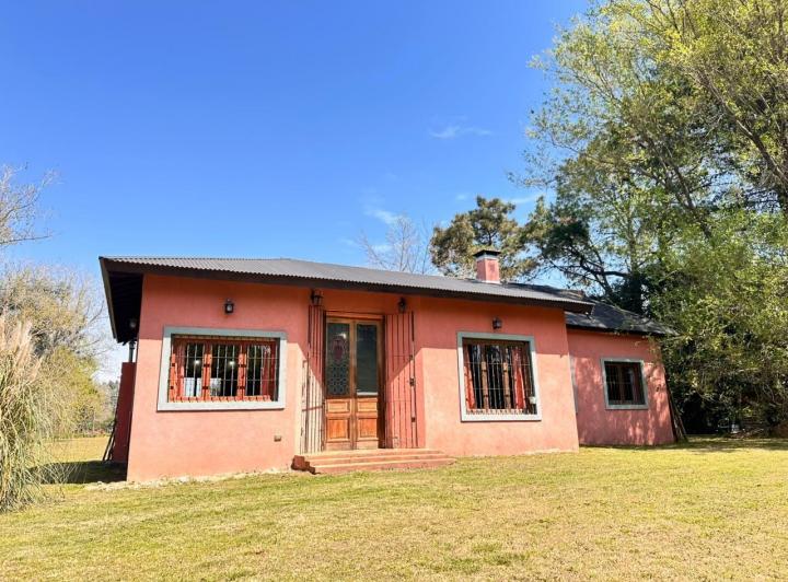 Casa · 90m² · 3 Ambientes · 10 Cocheras
