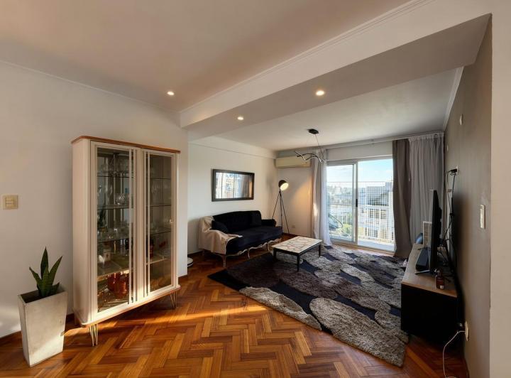 Departamento · 136m² · 5 Ambientes · 1 Cochera