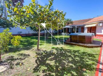 Casa · 410m² · 5 Ambientes · 2 Cocheras · Exc Casa 4 Dor Vta Jard/qcho/gge/jacuz/dep Los Ceibos Al 100