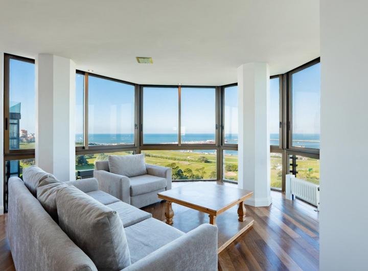 Departamento · 250m² · 4 Ambientes · 1 Cochera