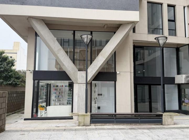 Local comercial · 45m² · 2 Cocheras