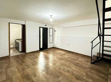 Imagen 1 - Casa de pasillo en PH tipo dúplex de 1 dormitorio en zona centro. Apto crédito. - · Casa de Pasillo en PH Tipo Dúplex de 1 Dormitorio en Zona Centro. Apto Crédito.