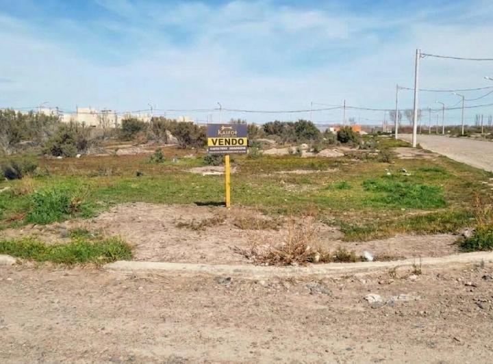 Terreno · 319m²