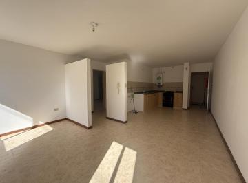 Departamento · 60m² · 3 Ambientes · Alquiler Departamento 2dor en B° San Martin