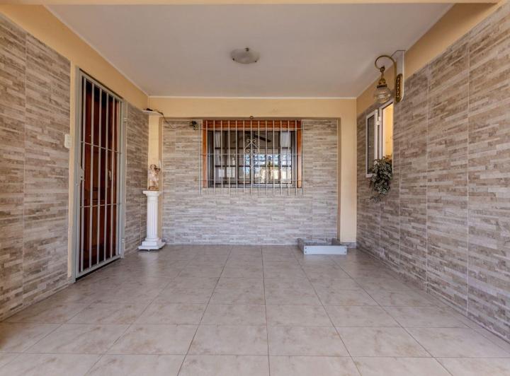 Casa · 190m² · 5 Ambientes · 1 Cochera