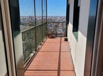 Departamento · 67m² · 3 Ambientes · Vende 3 Amb Piso Alto Montecastro Apto Credito!