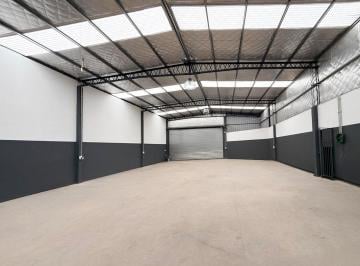 Bodega-Galpón · 300m² · Galpon a Estrenar 300 m² - Libertad