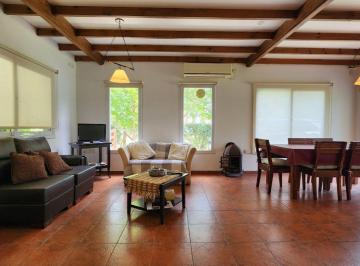 Casa · 120m² · 4 Ambientes · 2 Cocheras · Casa en Venta Posada de Los Lagos