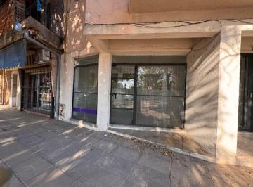 Local comercial · 39m² · Se Alquila Local Comercial Sobre Av.