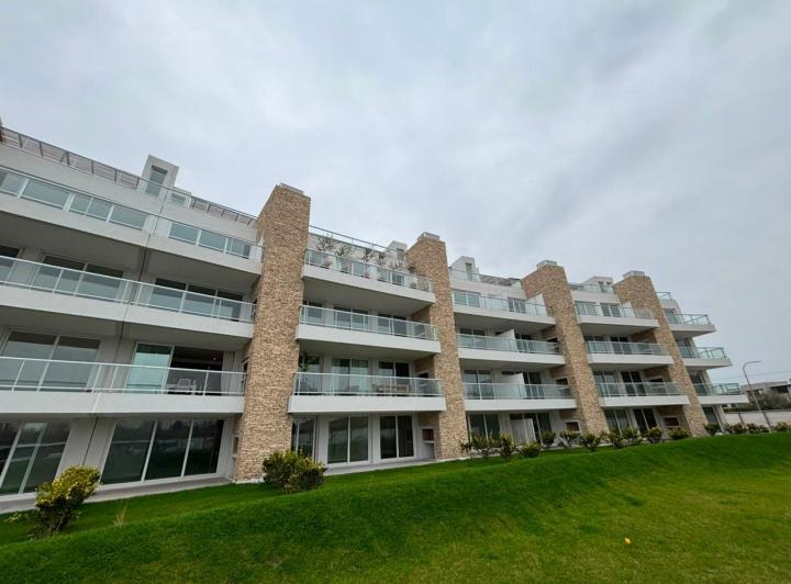 Departamento · 42m² · 2 Ambientes · 1 Cochera