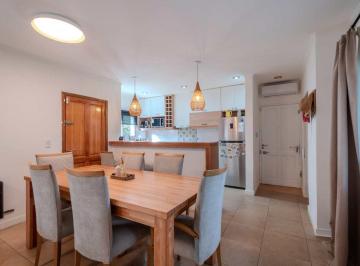 Casa · 129m² · 3 Ambientes · 1 Cochera · Casa de 3 Amb en Bosque Peralta Ramos con Pileta