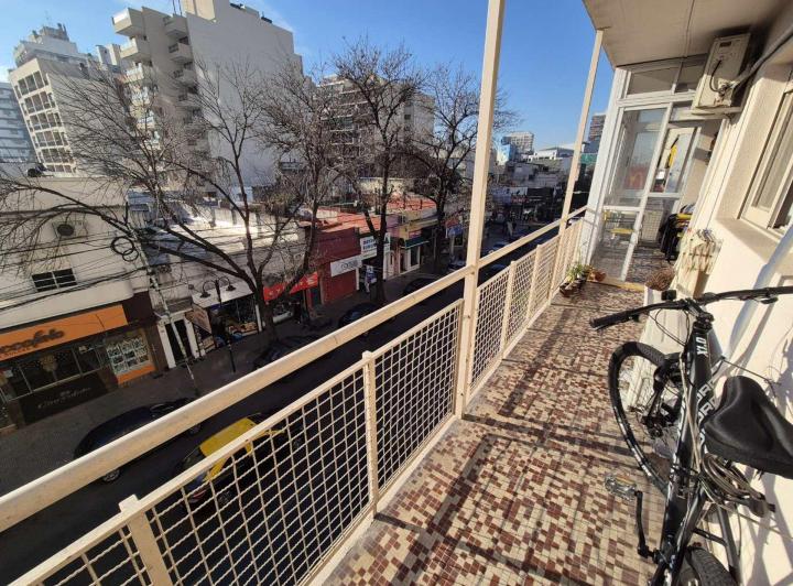 Departamento · 72m² · 4 Ambientes · 1 Cochera
