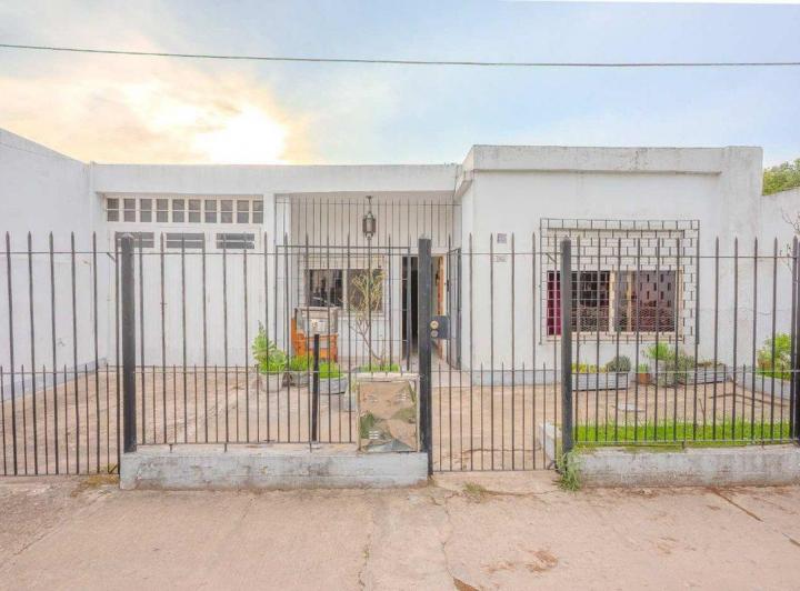 Casa · 75m² · 3 Ambientes · 1 Cochera