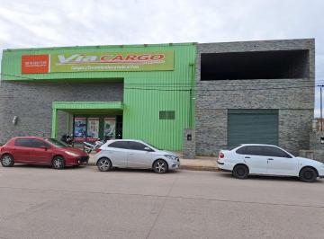 Bodega-Galpón · 1235m² · Vendo Galpon con Salon Comercial en Ingreso B. Bca