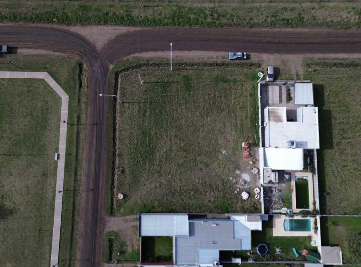 Terreno · 263m²