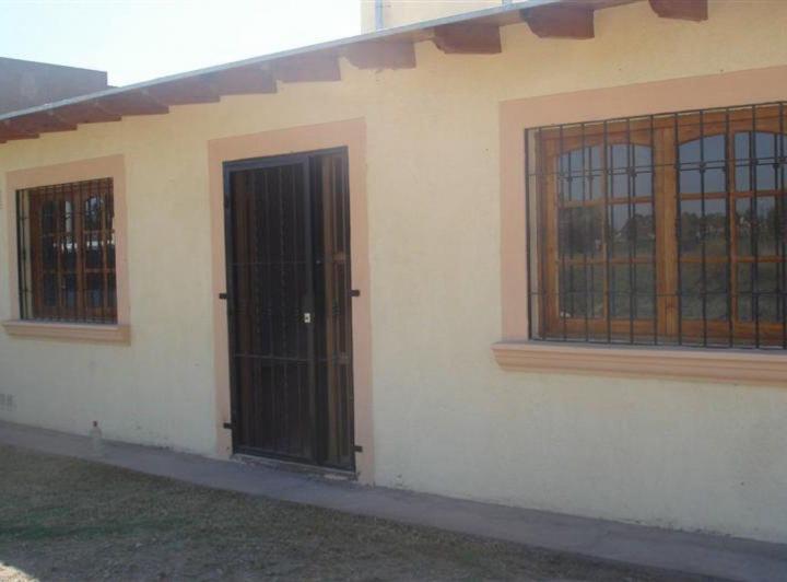 Casa · 107m² · 4 Ambientes · 1 Cochera