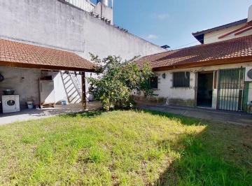 Casa · 143m² · 4 Ambientes · 1 Cochera · Venta Casa 2 Plantas Cochera Jardin Los Polvorines