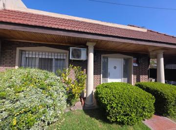 Casa · 400m² · 6 Ambientes · 3 Cocheras · Venta Casa 6 Amb - San Miguel