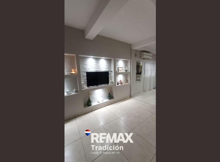 Casa · 120m² · 6 Ambientes · 2 Cocheras