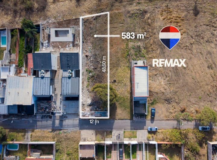 Terreno · 573m²