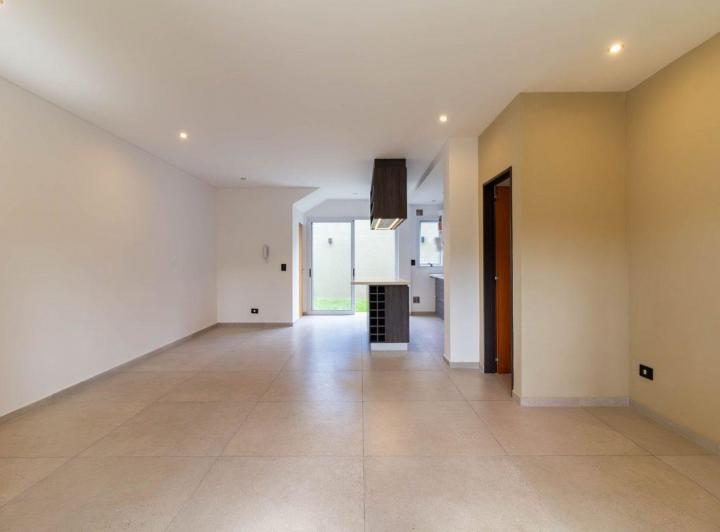 PH · 81m² · 3 Ambientes · 1 Cochera