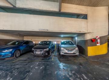 Garage · 12m² · Cochera en Venta en Barrio Norte