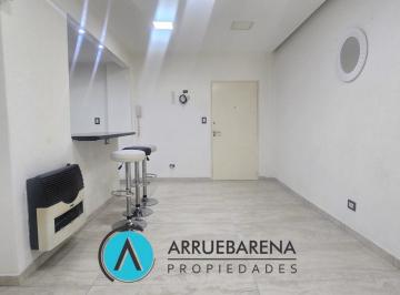 Departamento · 55m² · 2 Ambientes · Alquiler Departamento 2 Ambientes en Banfield Centro
