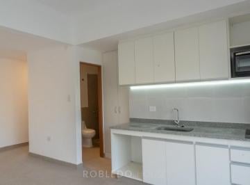 Departamento · 25m² · 1 Ambiente · Alquiler Monoambiente con Patio (Contrafrente) – Microcentro de Salta Capita