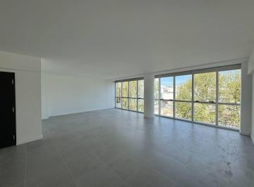 Oficina comercial · 156m² · Alquiler Oficina Comercial Flores Piso Entero
