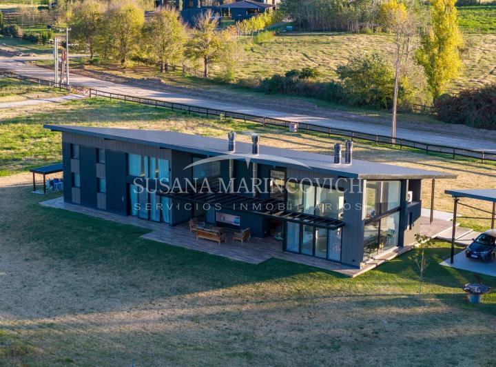 Casa · 270m² · 5 Ambientes