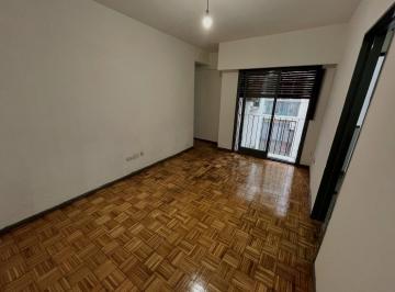 Departamento de 2 ambientes, Caballito · Dpto 2 Ambientes Comodo en Caballito