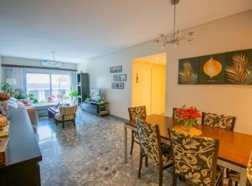 Departamento · 116m² · 4 Ambientes · 1 Cochera · Departamento 4 Amb Dep. Servicio, Balcon y Cochera