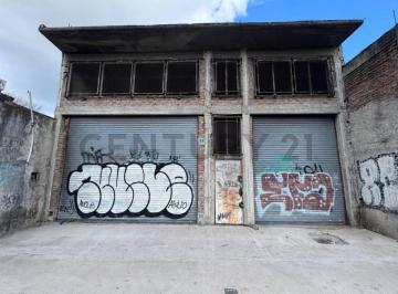 Bodega-Galpón · 200m² · Galpón en Venta - Florencio Varela
