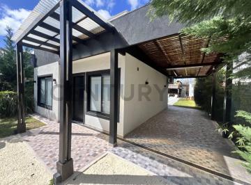 Casa · 56m² · 1 Ambiente · 2 Cocheras · Casa en Venta – Haras de Terraplén | General Rodríguez