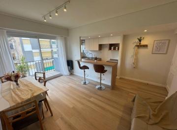 Departamento de 2 ambientes, Mar del Plata · Departamento 2 Ambientes con 2 Balcones en Plaza Colon
