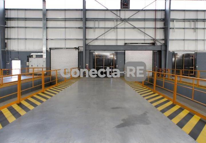 Depósito · 9000m²