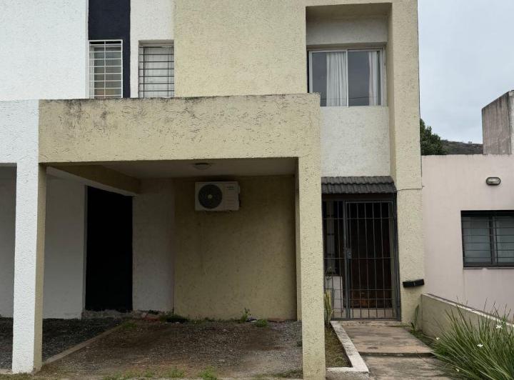 PH · 75m² · 3 Ambientes · 1 Cochera