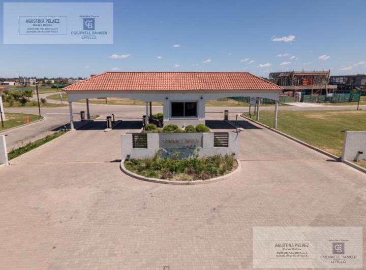 Terreno · 778m²