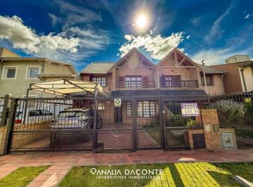 Departamento · 100m² · 3 Ambientes · 2 Cocheras · Impecable Duplex 3 Amb en Caisamar