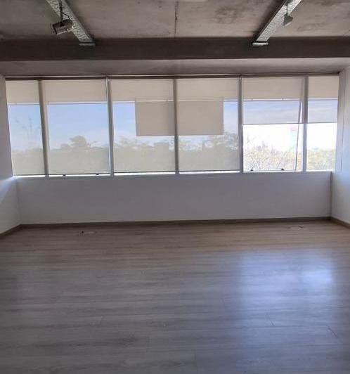 Oficina comercial · 44m² · 2 Ambientes · 1 Cochera