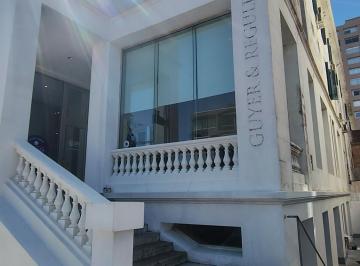Oficina comercial · 80m² · Alquiler Oficina Punta del Este 4 Ambientes
