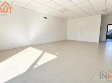 Local comercial · 43m² · 1 Ambiente · 2 Cocheras · Alquiler de Local Comercial en Neuquen Capital